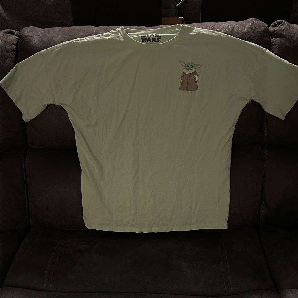 Her Universe Star Wars Light Green Tee with Baby Yoda size S
